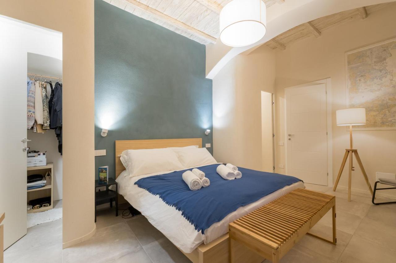 Al Caruggio Guest House Genoa Ngoại thất bức ảnh