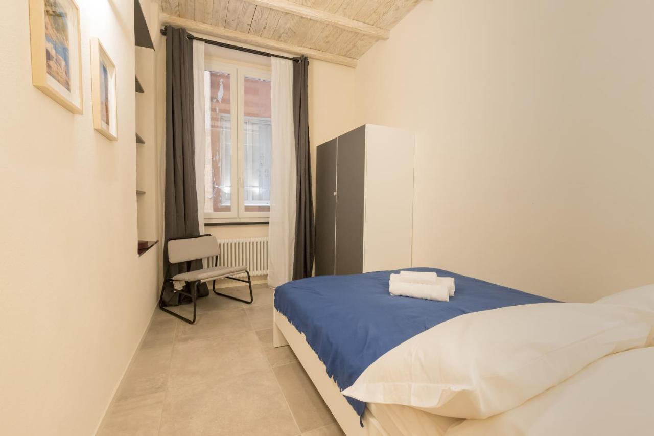 Al Caruggio Guest House Genoa Ngoại thất bức ảnh